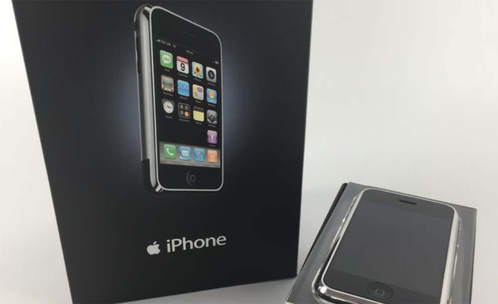 apres-10-ans-collectionneur-a-toujours-poche-originale-premier-iphone Après 10 ans, un collectionneur a toujours la poche originale du premier iPhone