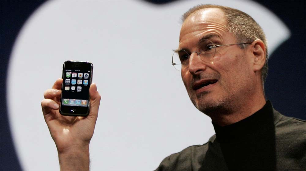 Steve Jobs voulait un bouton « retour » sur l'iPhone !