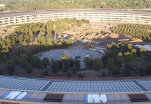 Apple Park, nouveau survol du site avec une vue sur le « visitor center »
