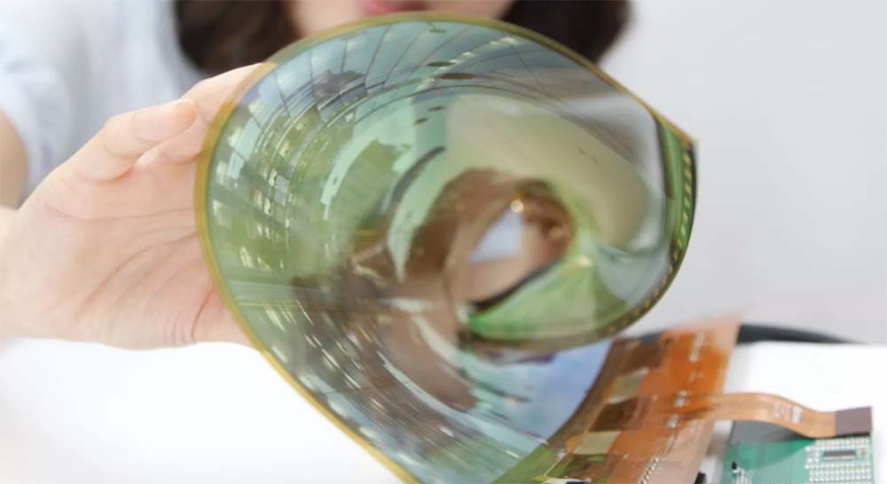 kgi-apple-va-aider-lg-a-produire-des-ecrans-oled-pour-liphone-en-2018 KGI : « Apple va aider LG à produire des écrans OLED pour l'iPhone en 2018 »