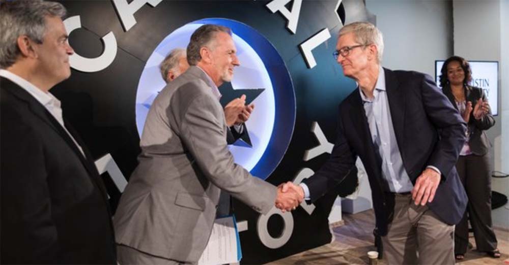 Tim Cook : « Apple a un devoir moral envers les États-Unis »
