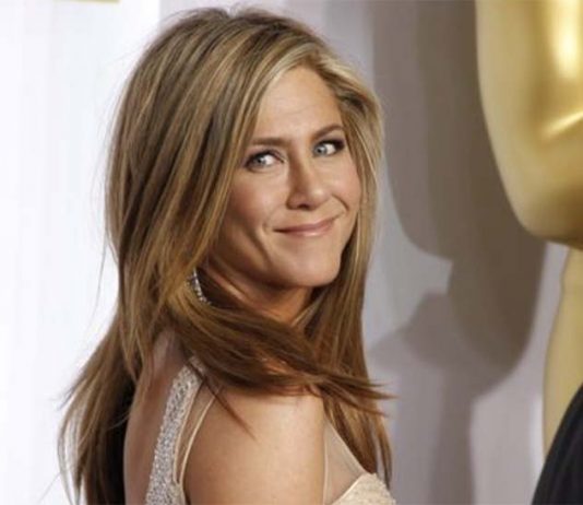 Apple veut créer une série dramatique avec Jennifer Aniston et Reese Witherspoon Apple veut créer une série dramatique avec Jennifer Aniston et Reese Witherspoon