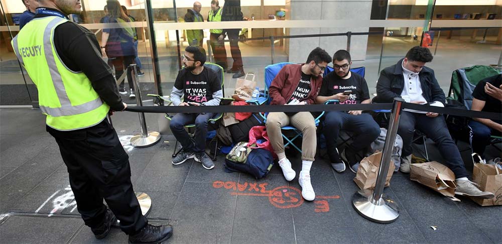 iPhone 8 : c'est sans bousculade devant les Apple Store sauf à Singapour !