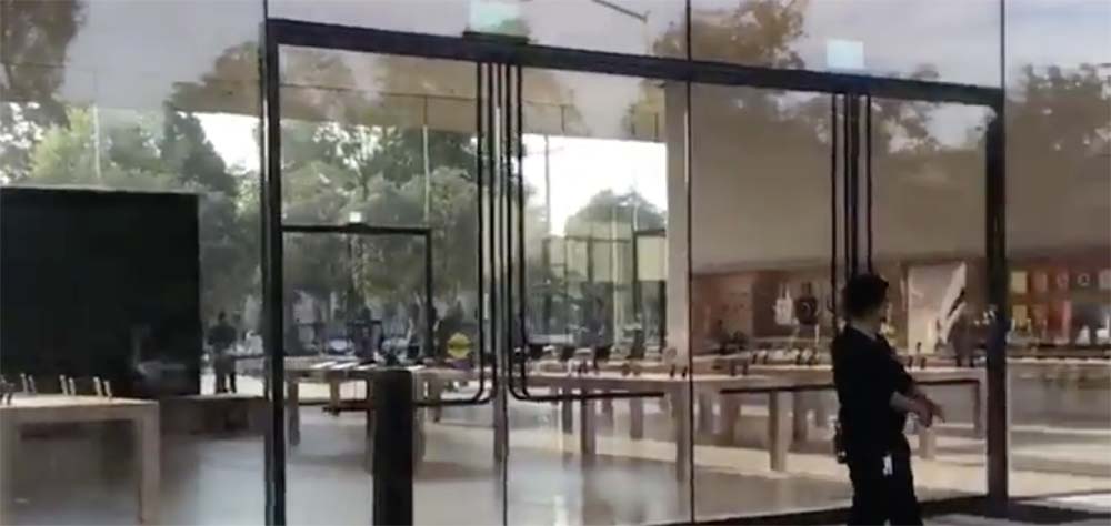 iPhone X : visite guidée du centre des visiteurs et de l'Apple Store à l'Apple Park [Vidéo]