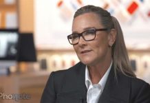 Angela Ahrendts : Apple n'essaiera pas de pousser les clients à acheter l'iPhone X