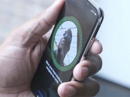 iPhone X : une nouvelle démonstration présente un Face ID véloce ! iPhone X : une nouvelle démonstration présente un Face ID véloce !