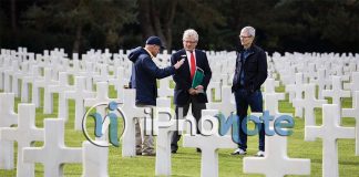 Tim Cook rend hommage aux soldats morts en juin 1944