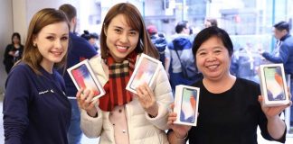 iPhone X : certains Apple Store sont ouverts, et Tim Cook remercie les premiers clients