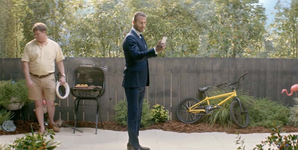 Pubs iPhone X : David Beckham en guest star pour Sprint et les Animojis pour T-Mobile
