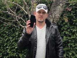 Voici notre présentation vidéo de l’iPhone X : Face ID, Animoji et plus encore Voici notre présentation vidéo de l'iPhone X : Face ID, Animoji et plus encore