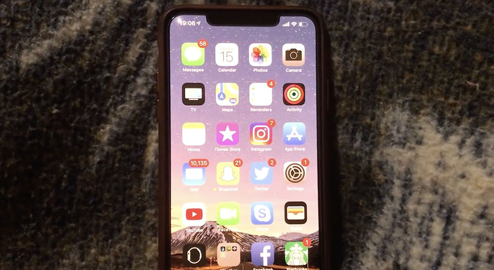bug-a,imation-iphone-xs