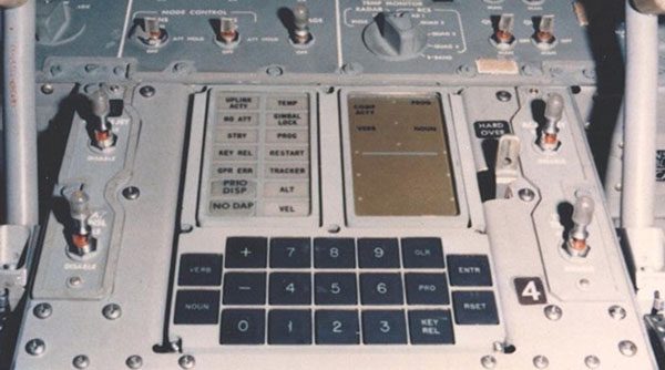 iPhone : 100 000 fois plus puissant que l'Apollo Guidance Computer