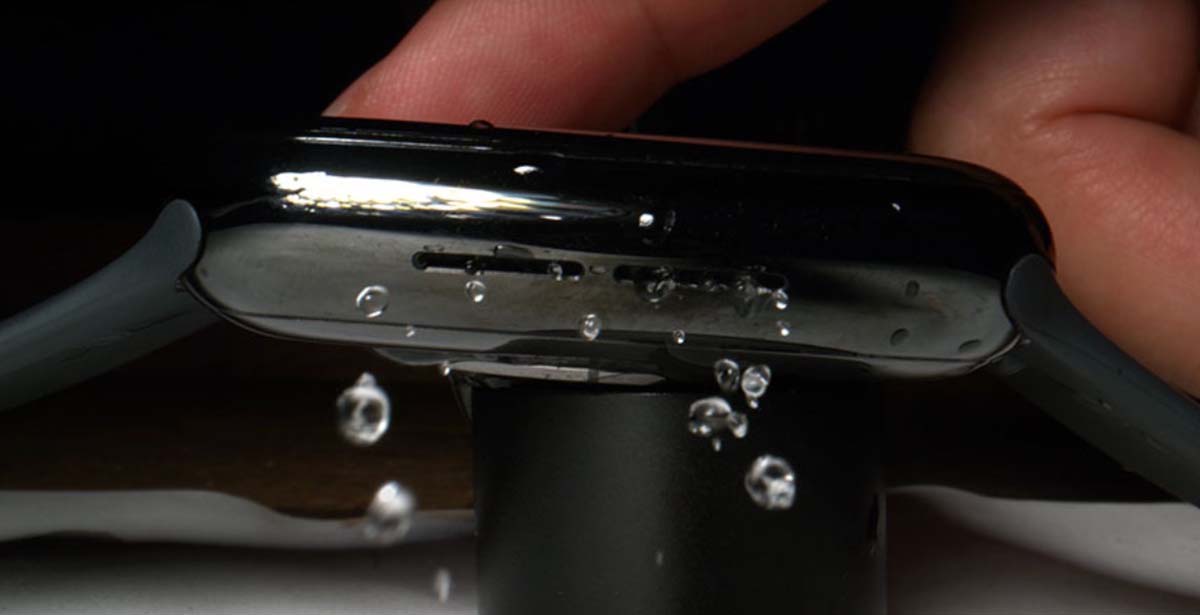 apple-watch-super-slow-motion-expulsion-eau