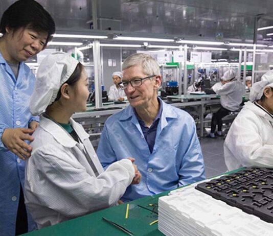 Luxshare Tim Cook