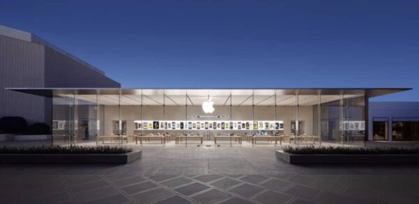 Apple Store, Covid-19