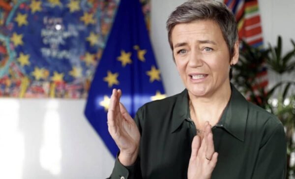 margrethe vestager alternatives app store