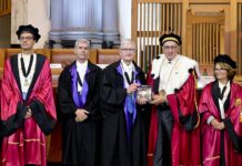 Tim Cook reçoit un diplôme honorifique de Federico II de Naples tim cook federico ii de naples