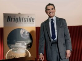 Apple annonce une nouvelle série Hello Tomorrow! avec Billy Crudup hello tomorrow billy crudup