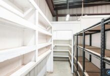 Un fournisseur clé d’Apple prédit des rayons vides d’ici deux mois à cause des tarifs key apple supplier says empty shelves likely within two months as tariffs bite.jpg