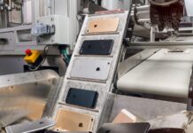 daisy robot iphone loader 04192018.jpg