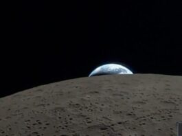 incroyable video iphone pro max montre terre couchant derriere lune