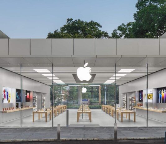 accusations contre trois hommes vol arme camion transportant million dollars equipements apple