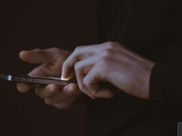pornhub adopte verification age apple royaume uni