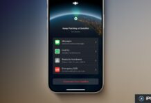 Écran d’iPhone montrant la connexion satellite et les services associés