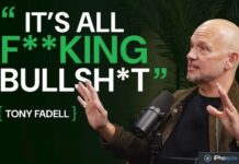 Tony Fadell voit l’IA comme la prochaine interface, pas comme un simple chatbot Tony Fadell parle devant un micro en studio