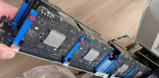 Illustration : This is the first look at the inside of Apple's AI servers