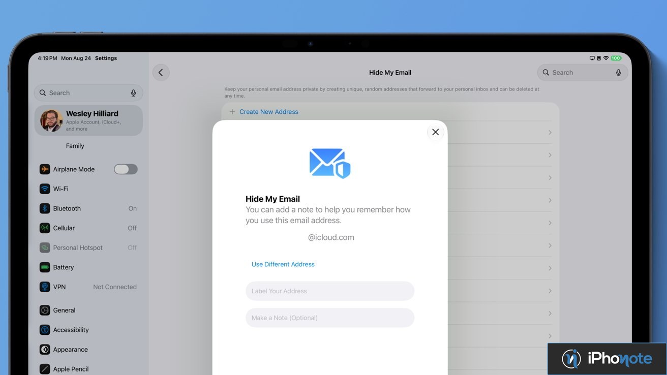 Illustration : Hide My Email no longer changing domains, will keep iCloud.com